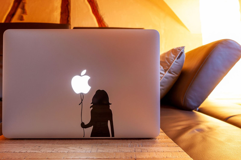 MacBook’ların sönen ışığı: İkonik "parlayan elma" neden tarihe karıştı? - Resim: 1