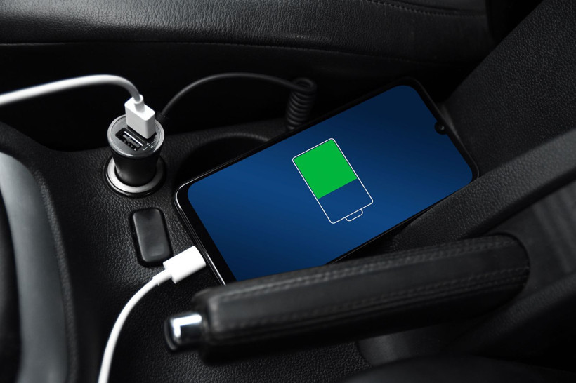 Aracınızın USB portu telefonunuzu çok mu yavaş şarj ediyor? İşte çözüm… - Resim: 3