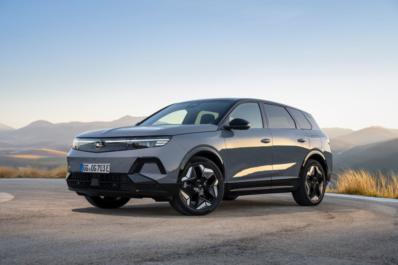 Opel ilk 4x4 elektriklisini Türkiye’ye getirdi: Grandland AWD sahnede - Resim: 2