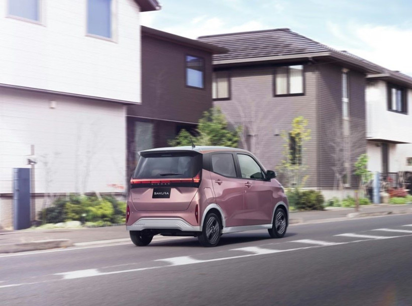 Nissan Sakura güncellendi: Şehir için elektrikli mini araç - Resim: 2