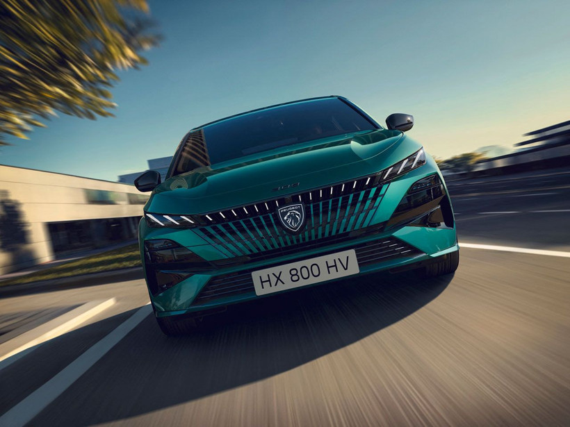 İşte 2026 model Peugeot 308: Yeni tasarım ve elektrikli menzilde artış - Resim: 1