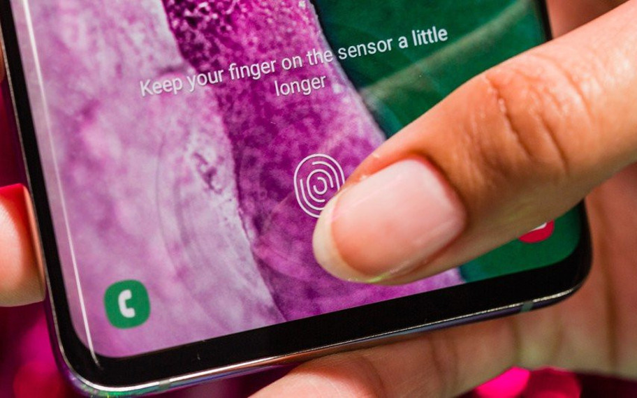 Galaxy S10'un Parmak Sensörü Hızlandı!