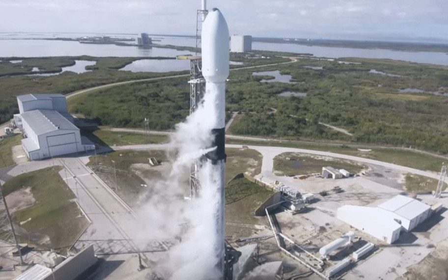 SpaceX bu sefer başaramadı, denize çakıldı!