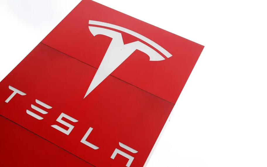 Tesla, bir Model S'in otopilot yazılımı nedeniyle açılan davada temize çıktı