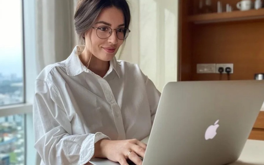 Ünlü kadın kodlama Influencer'ı Coding_Unicorn erkek çıktı