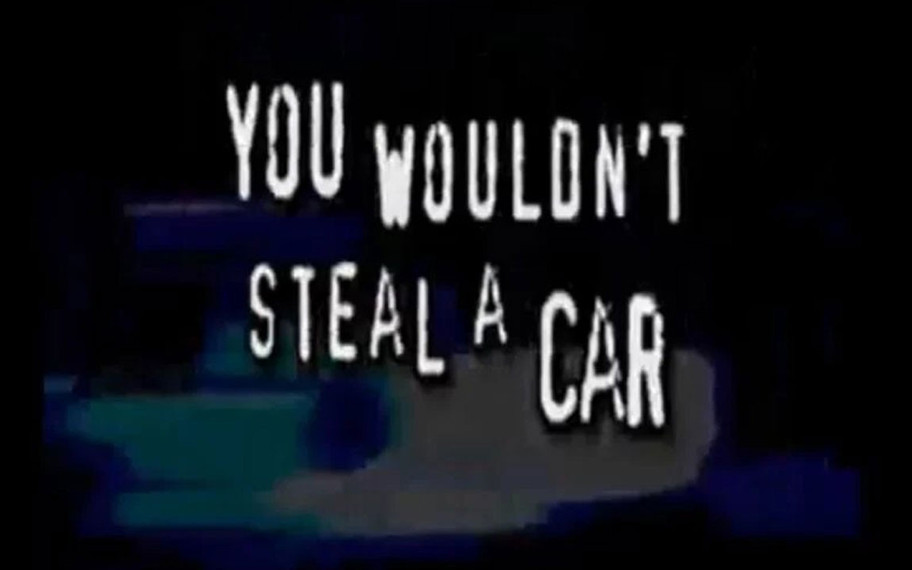 Korsana karşı savaşanlar, nasıl oldu da korsan font kullandı?