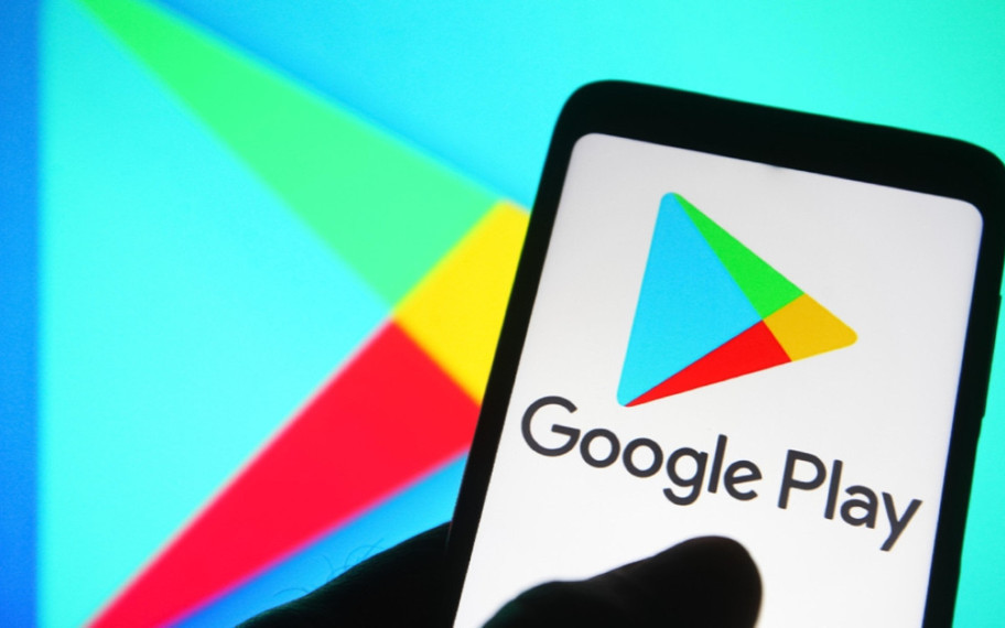 Google Play Store'daki uygulama sayısı yarıya düştü: Bu düşüşün sebebi ne?