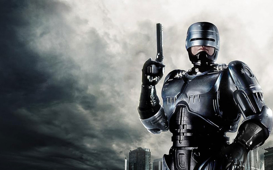 Bisküvi için seti birbirine katmış: RoboCop’un Oreo krizi