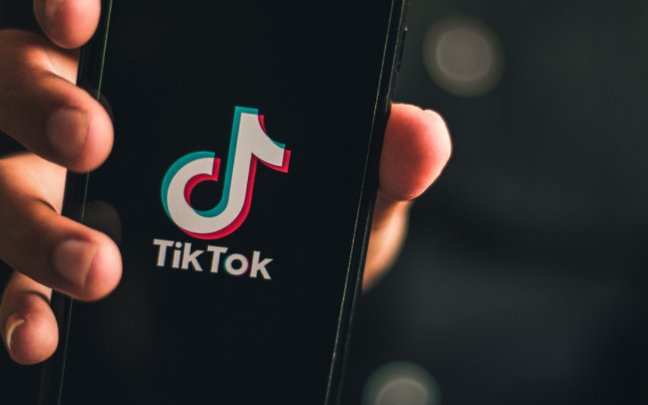 TikTok’ta mesaj atarken para da gönderebileceksiniz