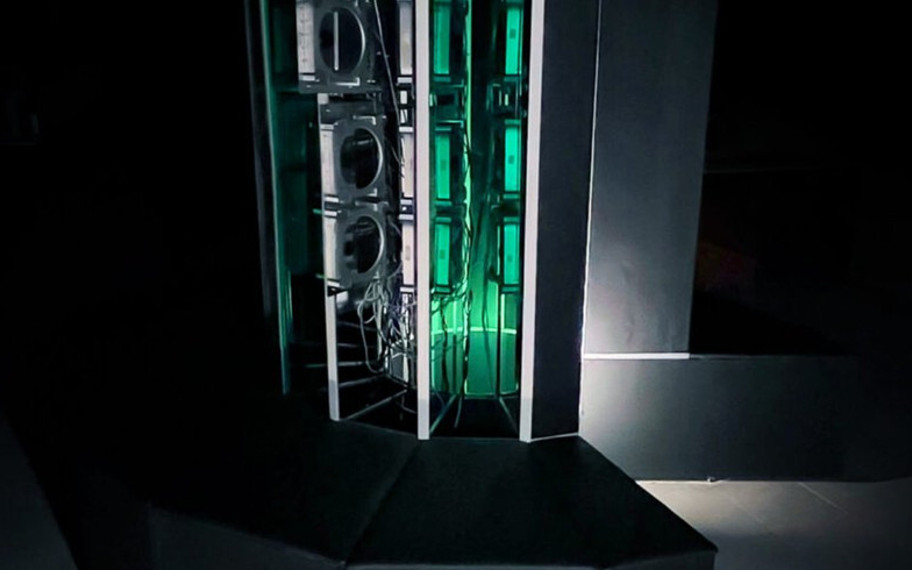 30 eski Mac Mini birleşti, efsanevi Cray-1 süper bilgisayarı yeniden doğdu