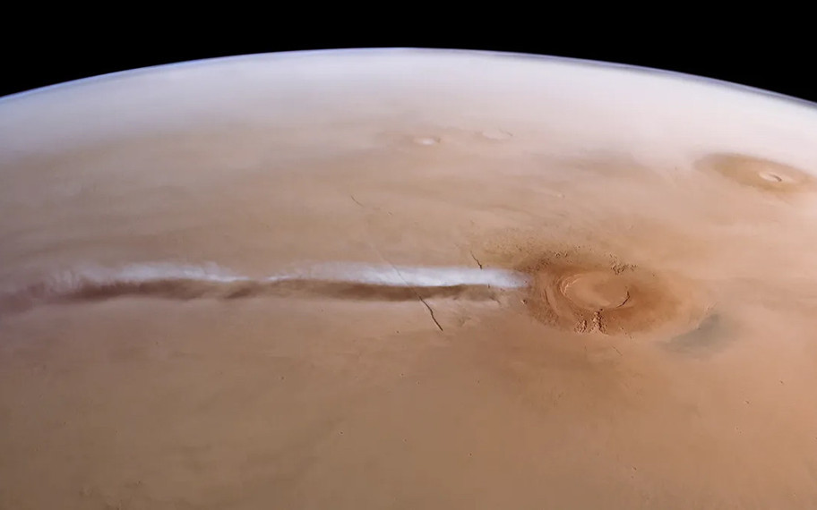 Mars'ta her sabah ortaya çıkan dev bulutun gizemi çözüldü