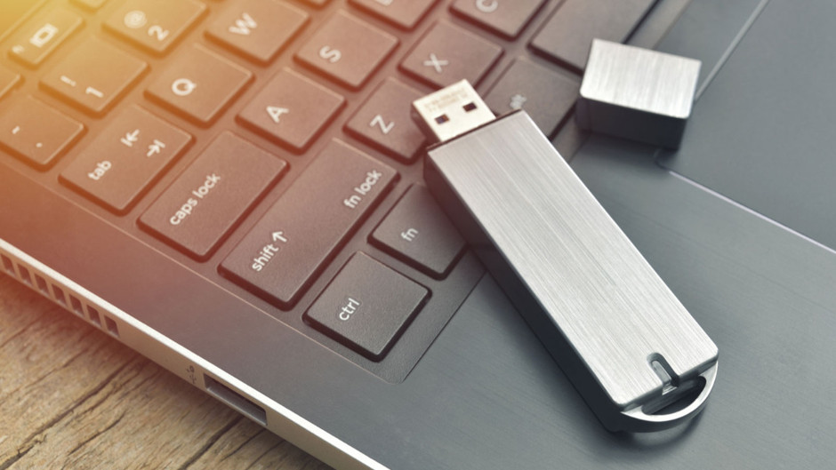 USB'den 1 milyon kat daha hızlı: PoX teknolojisi ile flash belleklerde hız rekoru