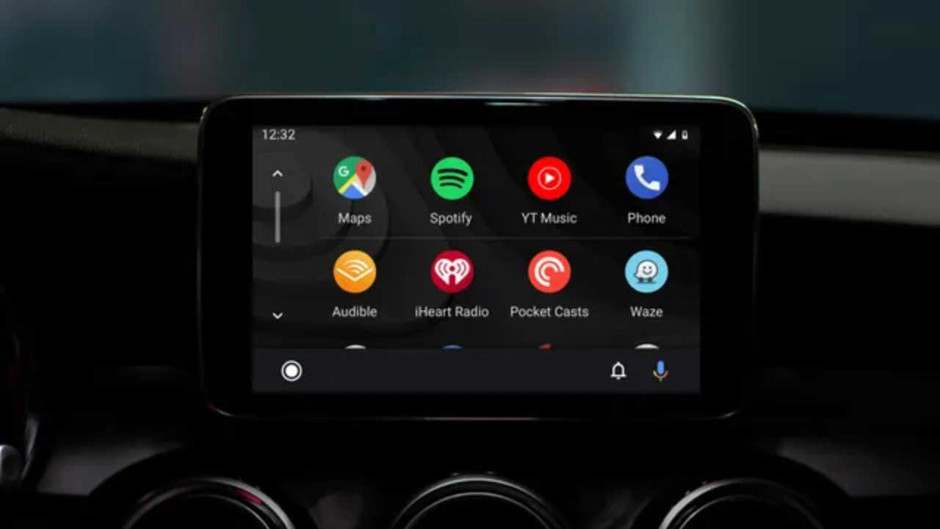 Android Auto'ya büyük güncelleme: Video izle, web'de gez, hava durumunu takip et!