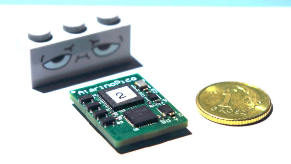 Koca bir Atari bilgisayarı, posta pulu büyüklüğünde devreye sığdırdılar