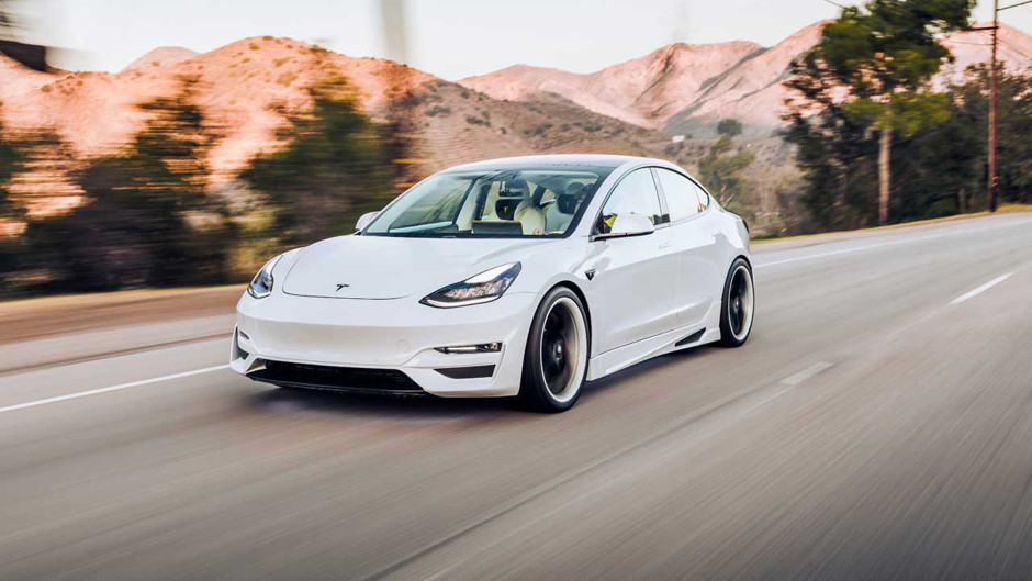 Tamamen otonom teslimat başladı: Tesla tarih yazdı