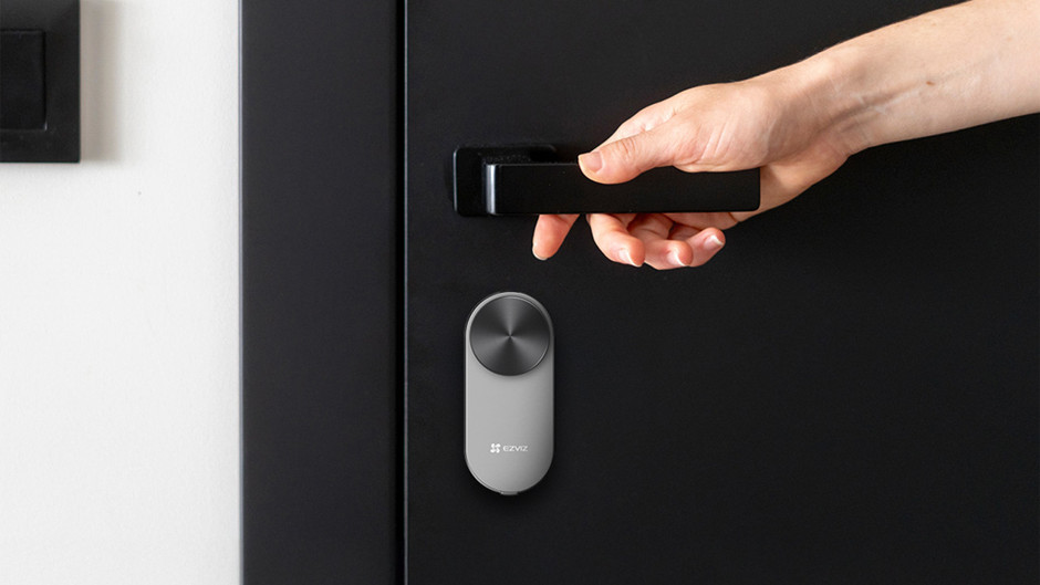 EZVIZ, DL01 Pro akıllı kapı kilidini kullanıma sundu