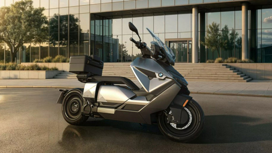BMW’nin geleceğin scooter modeli CE 04 yenilendi