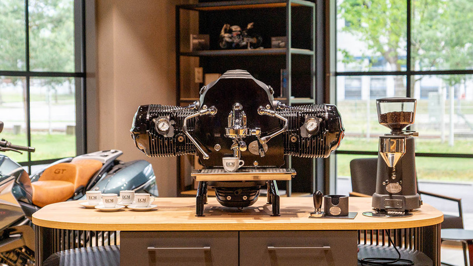 BMW'nin son harikası: BMW motorlu kahve makinesi