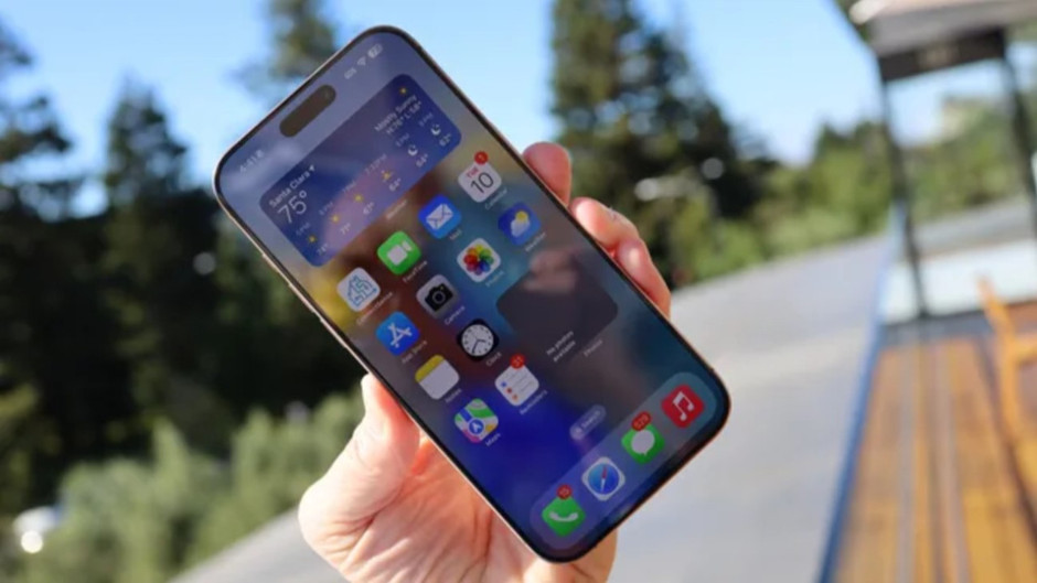 iPhone 17 Pro ve Pro Max'ten yeni sızıntılar: SIM kart yuvası olacak mı?