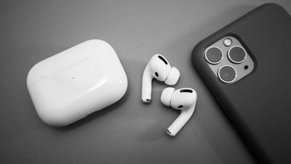 AirPods Pro 3, kalp atış hızı ve sıcaklık sensörleriyle gelebilir