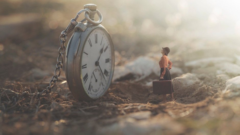 Bu genç kız, zihinsel yolculuklarla geçmişi ve geleceği yeniden yaşıyor