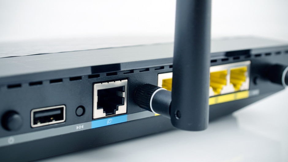 Modeminizdeki USB girişi ile kendi medya sunucunuzu kurun