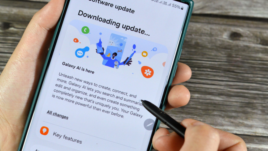 Samsung, One UI 8 güncelleme takvimini açıkladı