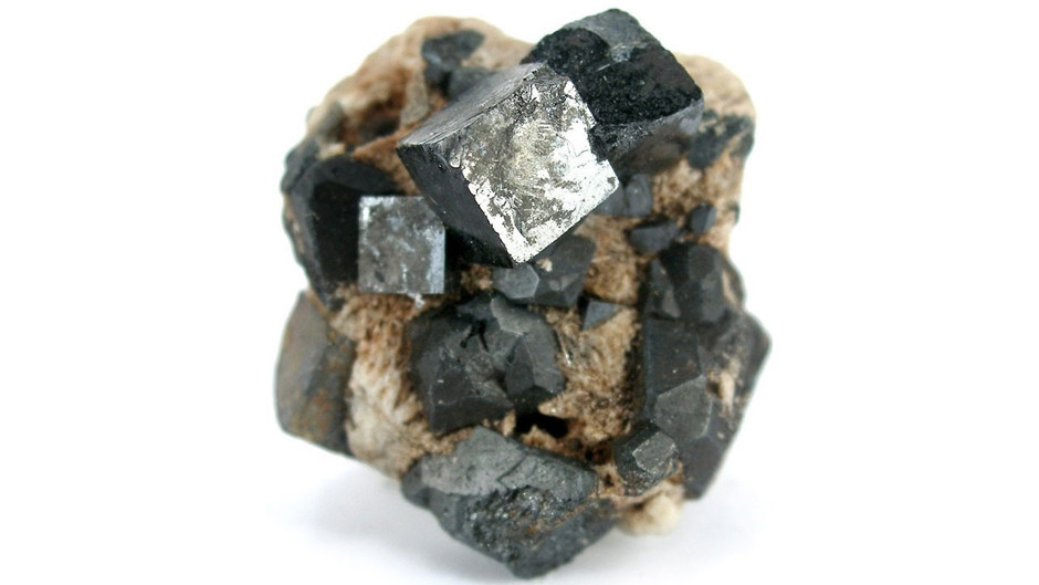 Nükleer tıpta “perovskit kristalleri” devrimi