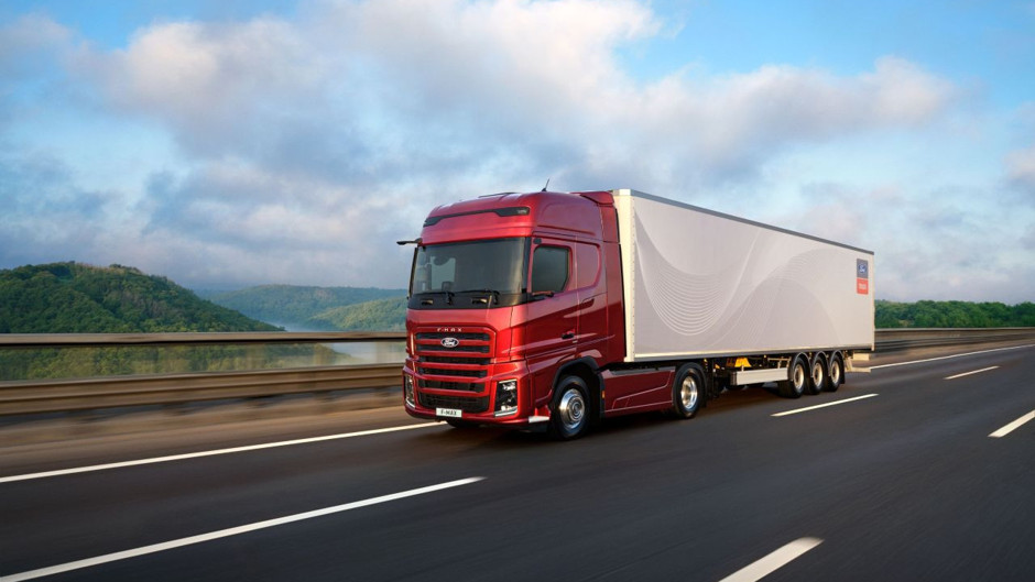 Ford Trucks tanıttı: Eskişehir'de üretiliyor