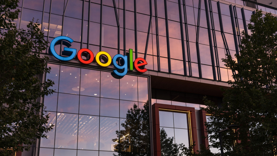 Google’dan hesabınıza erişim için yeni kurtarma yöntemi: “Güvenilir kişiler”