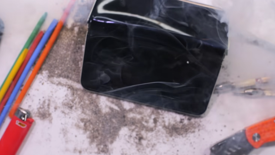 İşkence testinde patlayan telefon