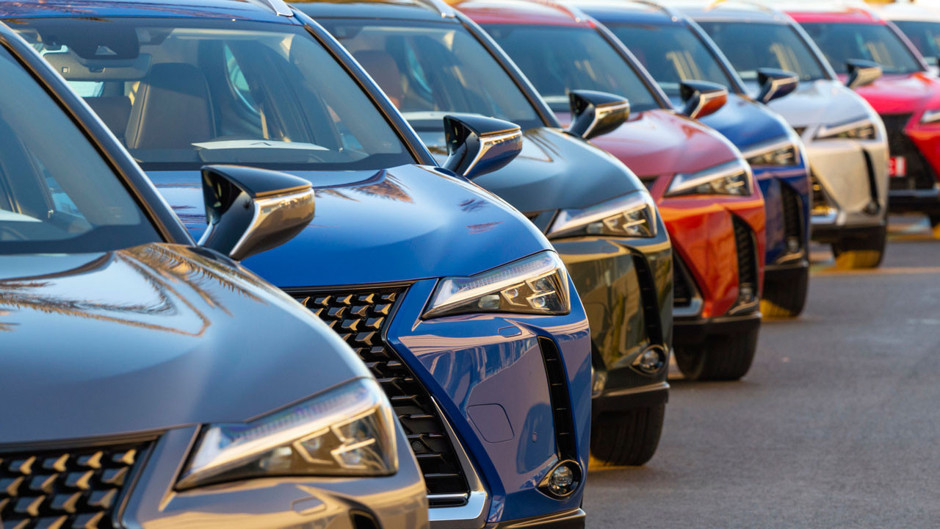 EY raporu: Elektrikli araç ilgisi düştü, içten yanmalı motor satışları yükseliyor