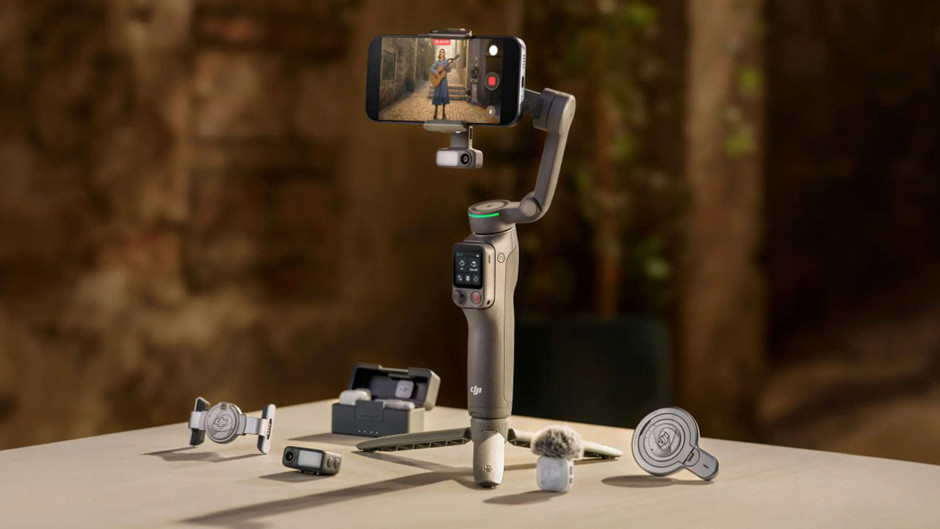 DJI, tek başına içerik çekenleri düşündü: Ekranlı kumandalı yeni gimbal sahneye çıktı